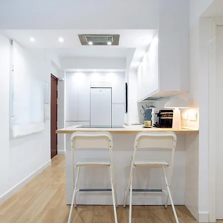 Genteel Hinojo Apartment