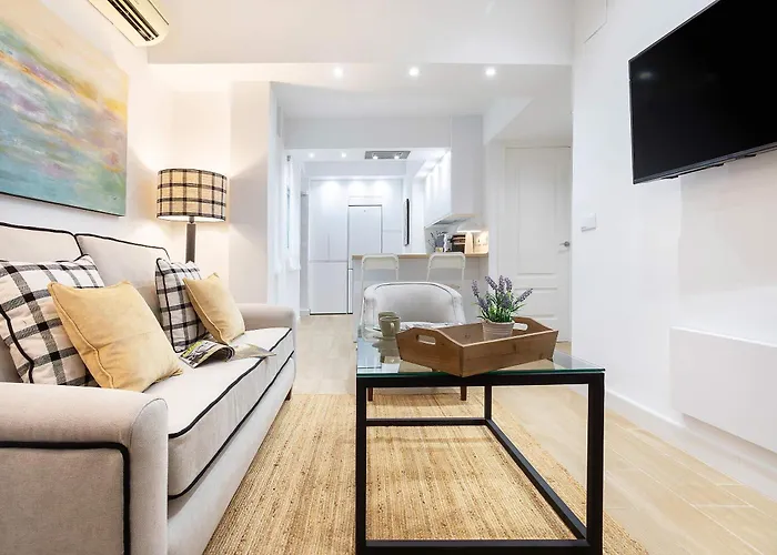 Апартаменты Genteel Hinojo